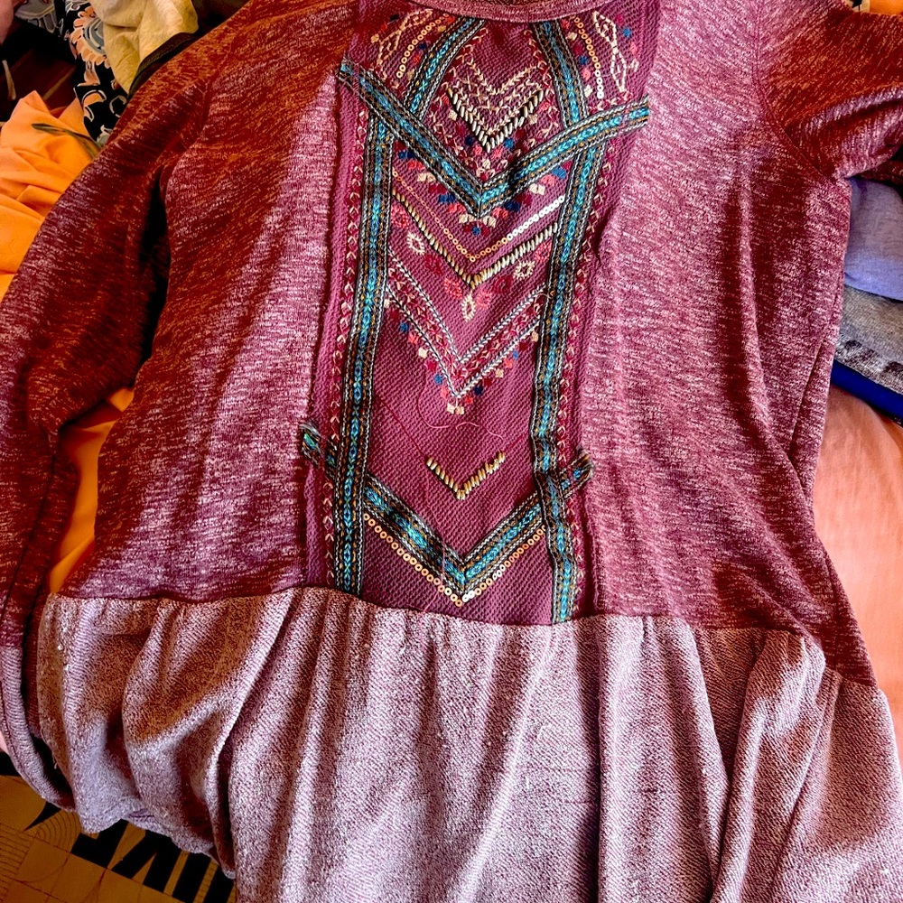 SUPER CUTE MAURICES TOP